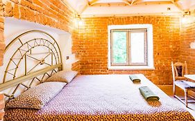 Симпатична квартира біля площі Ринок